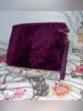 Coach Charter Magenta Pouch in Signature Shearling